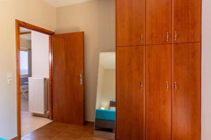 Image No.12-2 Bed Villa for sale