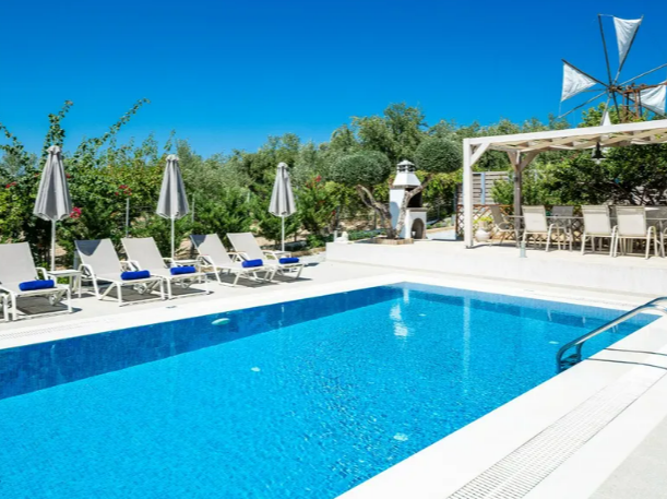 Image No.2-6 Bed Villa for sale