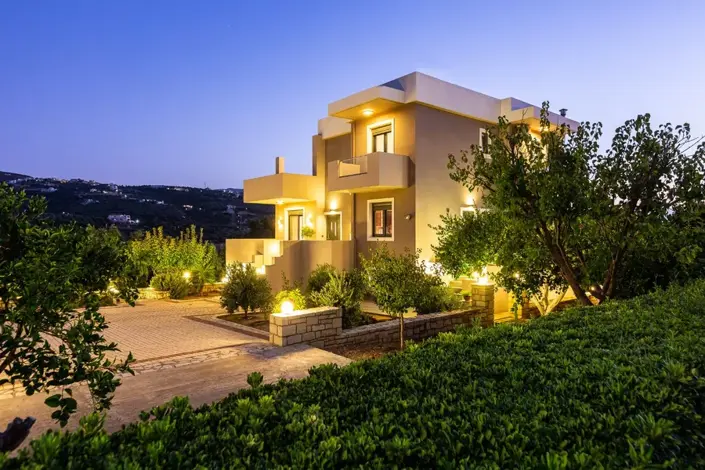 Image No.3-6 Bed Villa for sale