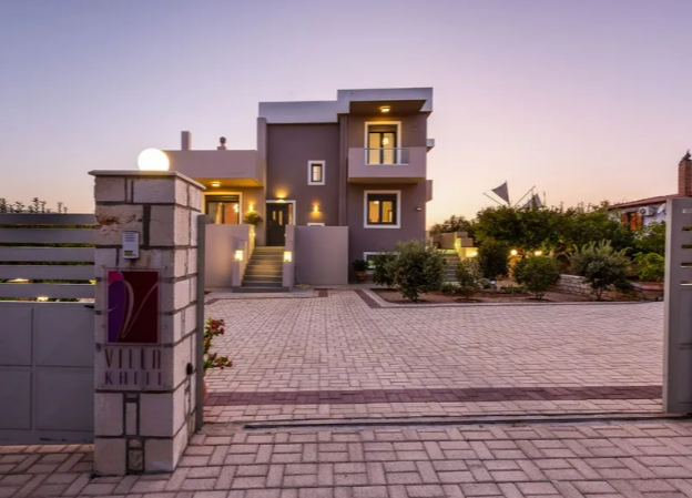 Image No.4-6 Bed Villa for sale