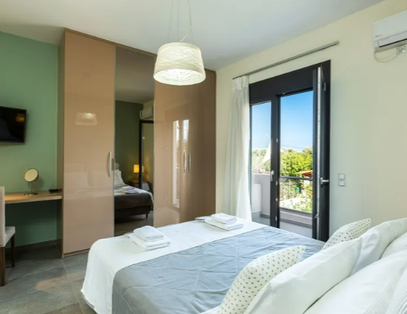 Image No.6-6 Bed Villa for sale