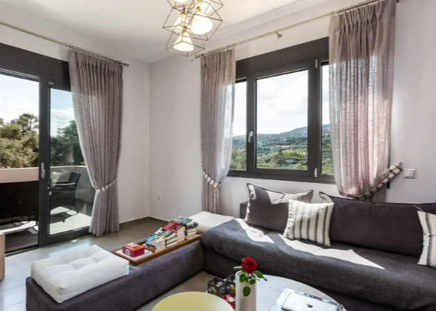 Image No.12-6 Bed Villa for sale