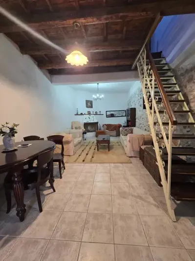 Image No.12-3 Bed House for sale