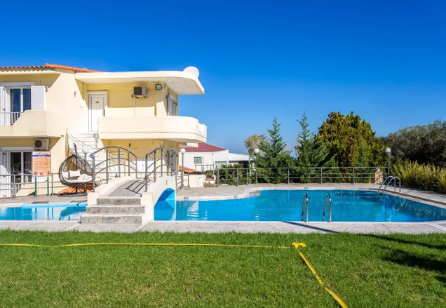 Image No.5-Villa de 5 chambres à vendre à Pigi