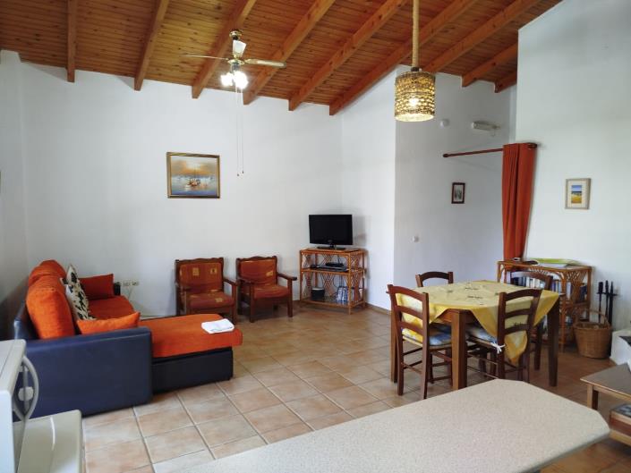 Image No.2-2 Bed Villa for sale