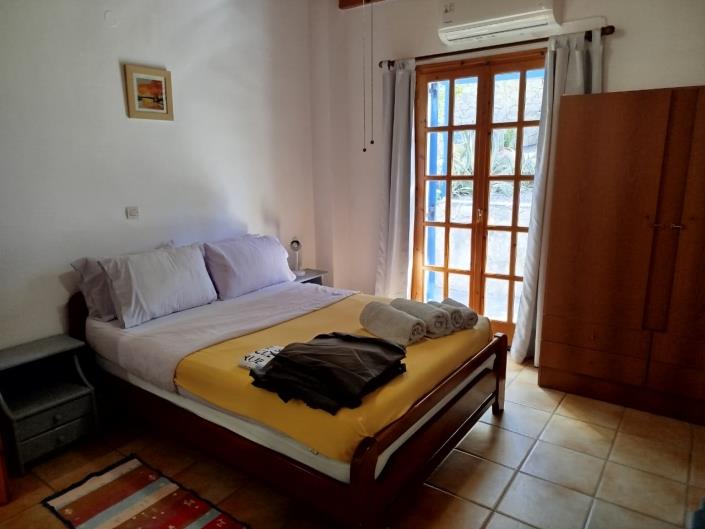 Image No.8-2 Bed Villa for sale