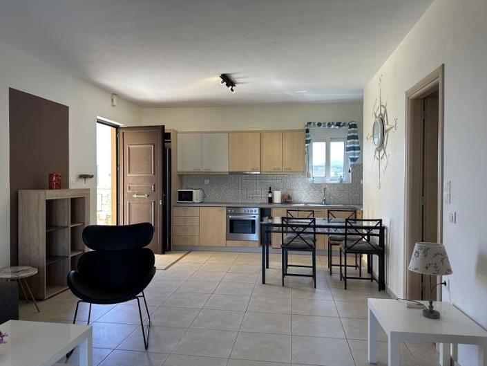 Image No.2-Appartement de 2 chambres à vendre à Panormos