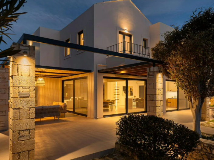 Image No.1-3 Bed Villa for sale