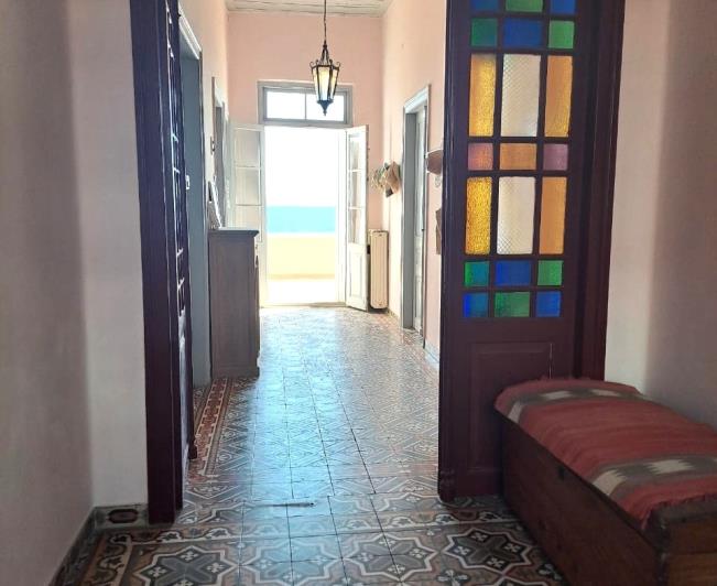 Image No.3-5 Bed House for sale