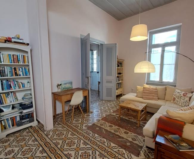 Image No.5-5 Bed House for sale