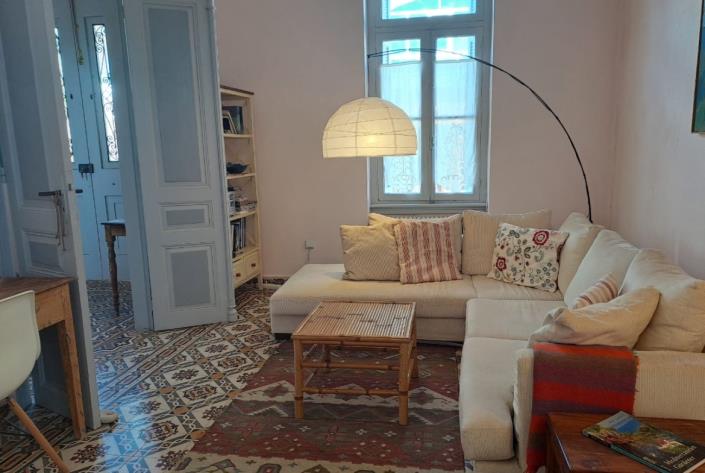 Image No.9-5 Bed House for sale