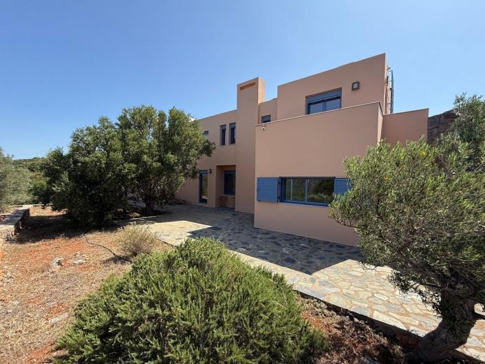 Image No.1-4 Bed Villa for sale