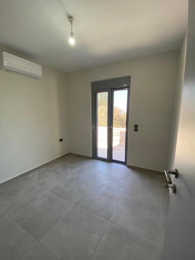 Image No.10-2 Bed Villa for sale