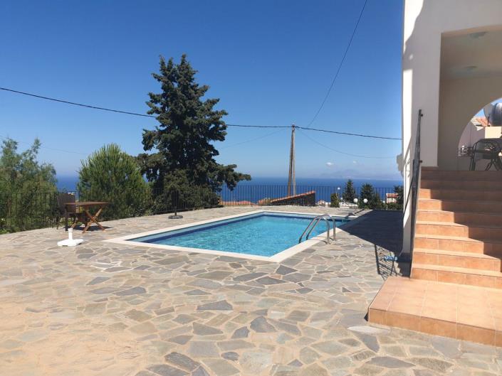 Image No.1-3 Bed Villa for sale