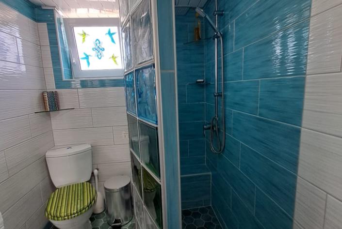 Image No.15-3 Bed House for sale