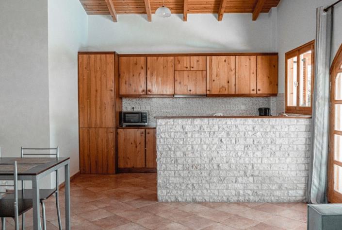 Image No.5-Villa de 2 chambres à vendre à Roumali