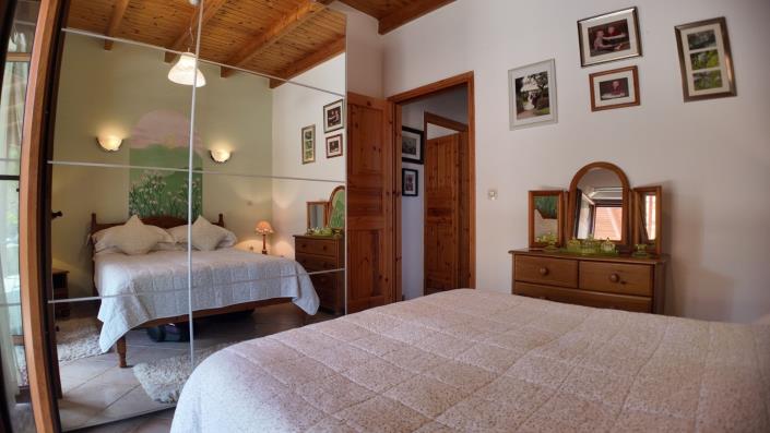 Image No.23-2 Bed Villa for sale