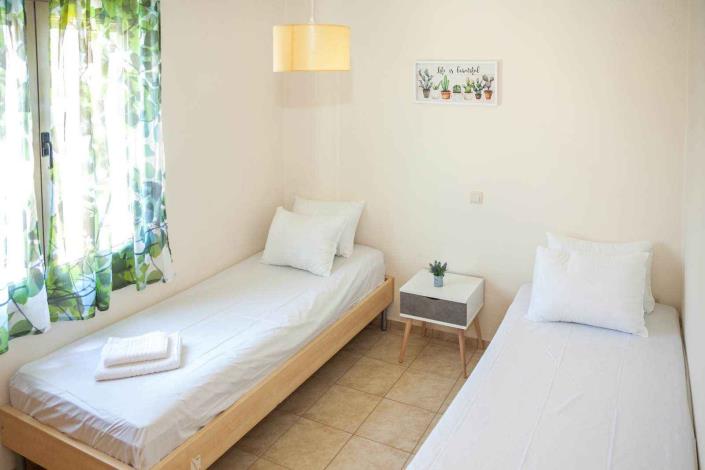 Image No.7-2 Bed Villa for sale