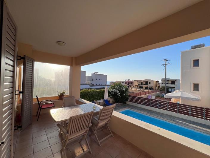 Image No.10-2 Bed Villa for sale