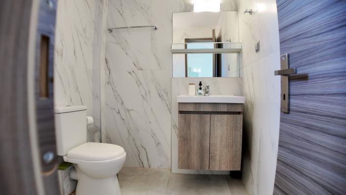 Image No.4-4 Bed Villa for sale