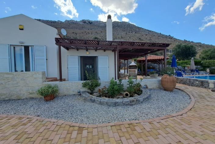 Image No.3-2 Bed Villa for sale