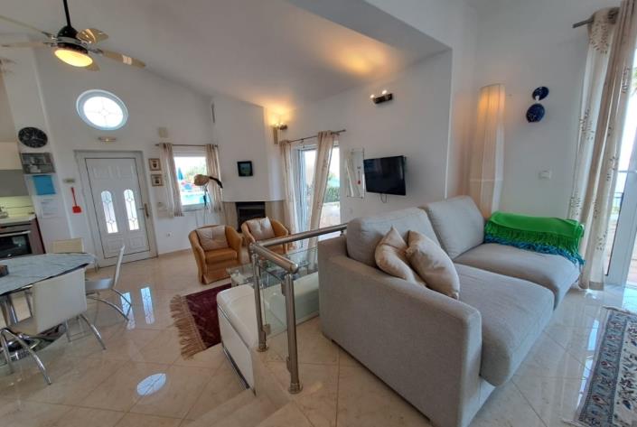 Image No.15-2 Bed Villa for sale