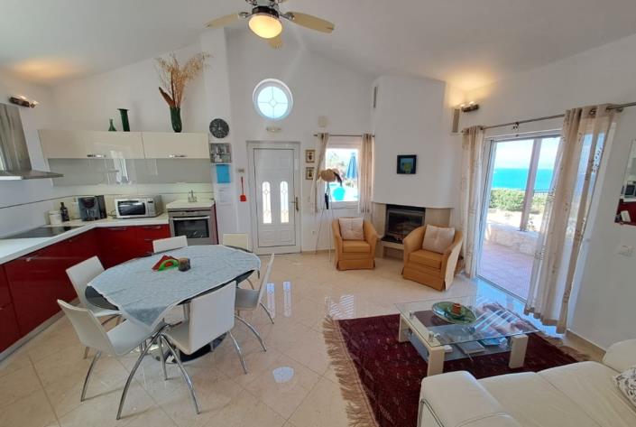 Image No.17-2 Bed Villa for sale