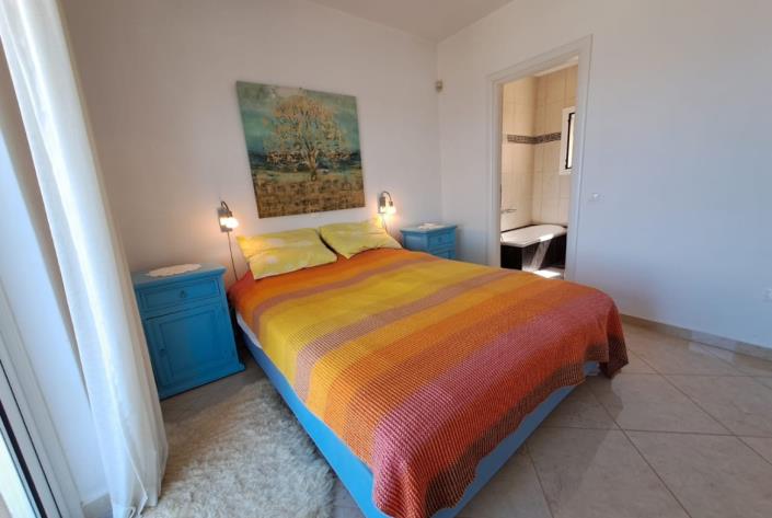 Image No.27-2 Bed Villa for sale