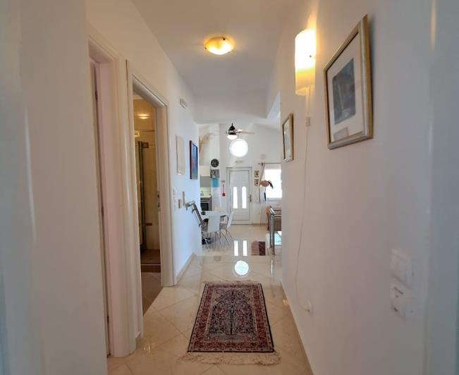 Image No.35-2 Bed Villa for sale