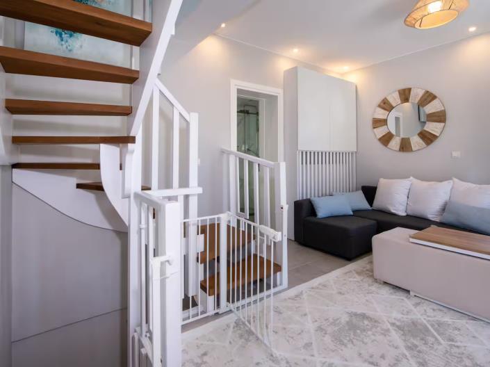 Image No.12-2 Bed Villa for sale