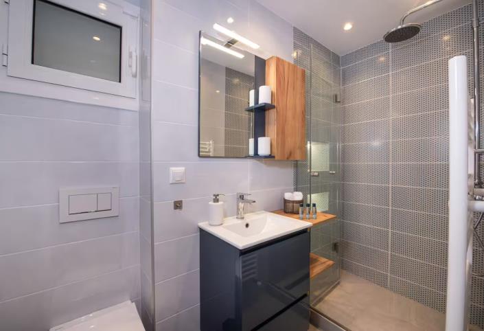 Image No.31-2 Bed Villa for sale