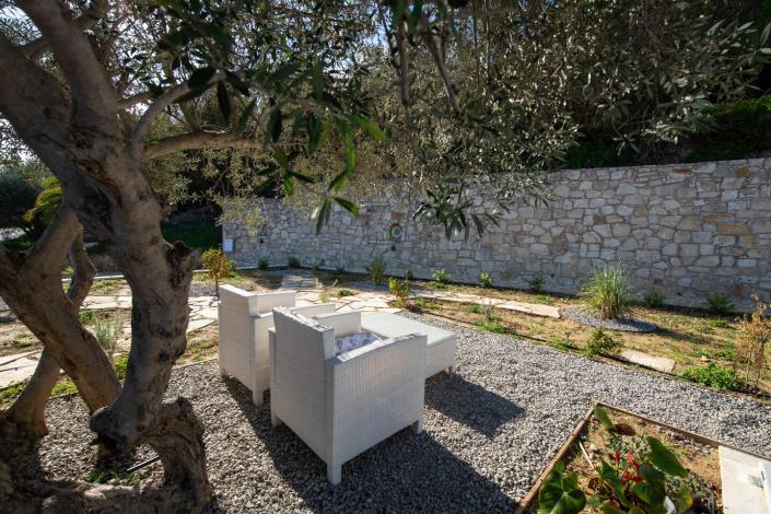 Image No.39-2 Bed Villa for sale