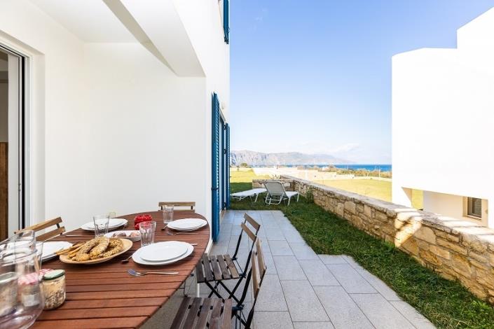 Image No.11-3 Bed House for sale