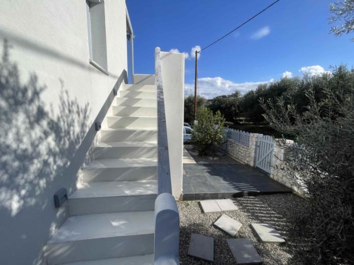 Image No.21-3 Bed Villa for sale