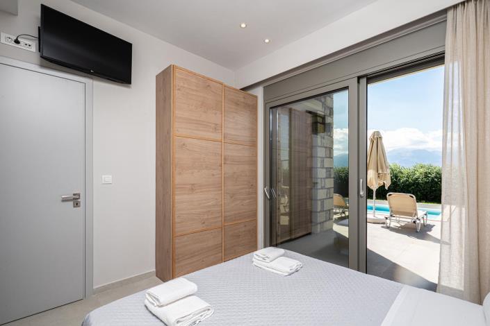 Image No.9-3 Bed Villa for sale