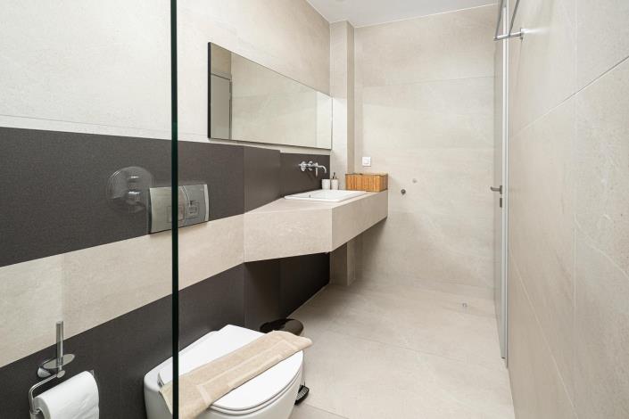 Image No.11-3 Bed Villa for sale