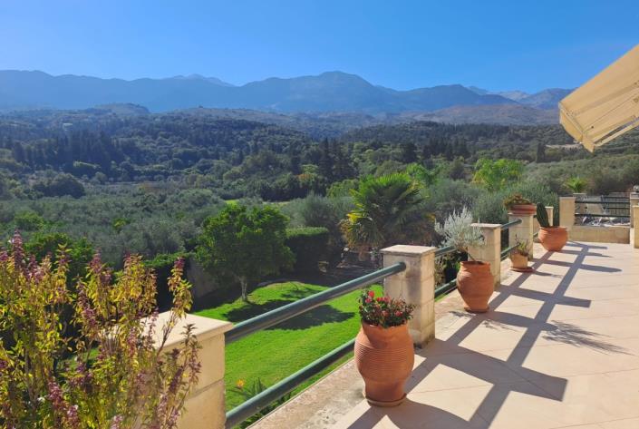 Image No.10-3 Bed Villa for sale