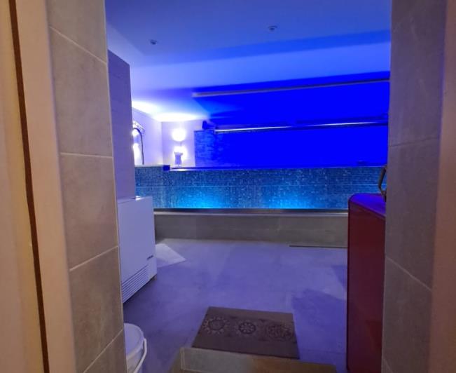 Image No.28-3 Bed Villa for sale