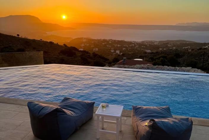 Image No.4-3 Bed Villa for sale