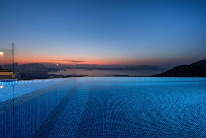 Image No.30-3 Bed Villa for sale