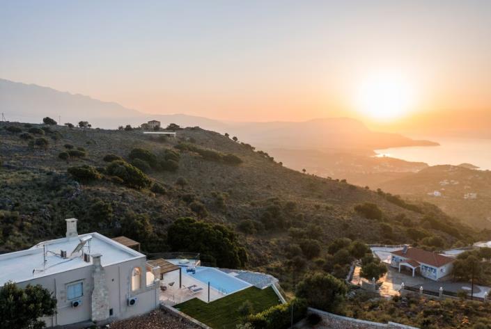 Image No.36-3 Bed Villa for sale