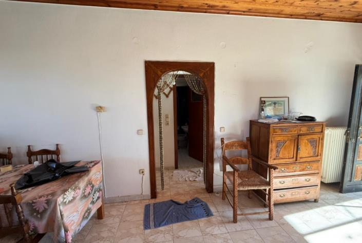 Image No.9-2 Bed House for sale