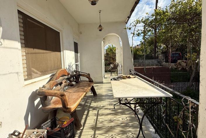 Image No.12-2 Bed House for sale