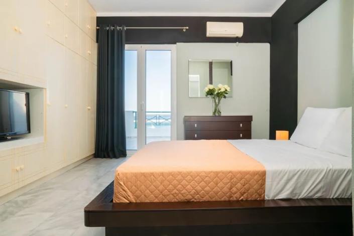 Image No.12-3 Bed Apartment for sale