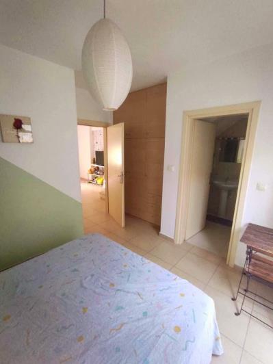 Image No.18-2 Bed Apartment for sale