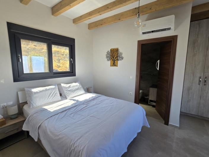 Image No.13-2 Bed Villa for sale