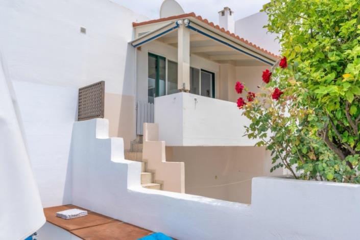 Image No.19-2 Bed Apartment for sale