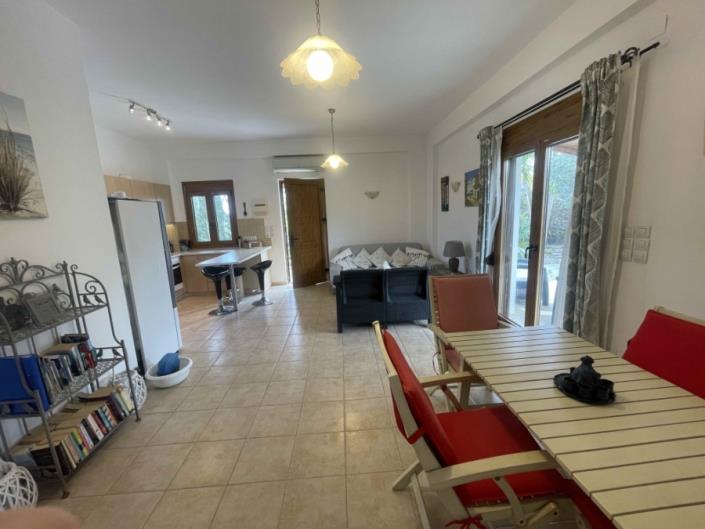 Image No.8-2 Bed Villa for sale