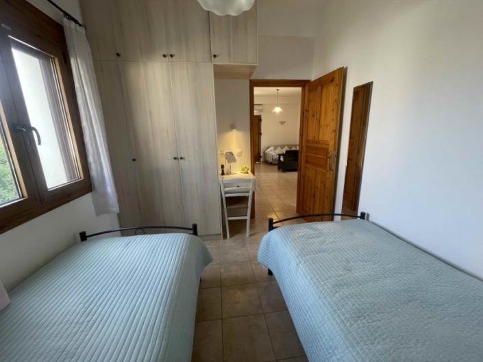 Image No.12-2 Bed Villa for sale