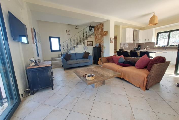 Image No.10-3 Bed Villa for sale